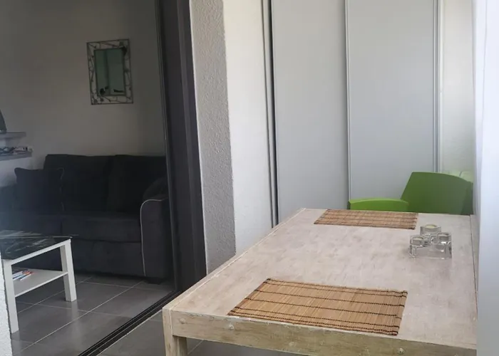 Bel à 300 Mètres De La +parking Apartamento